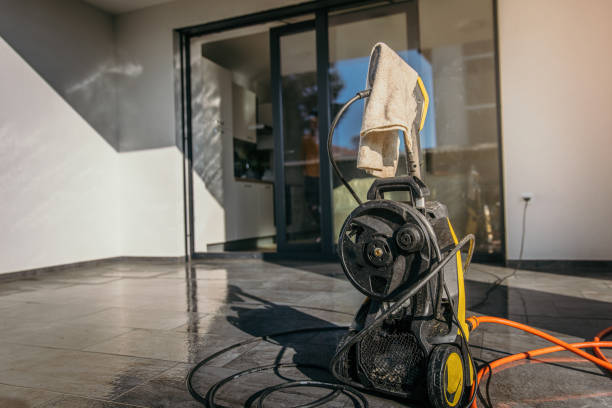 Best Pre-Holiday Cleaning  in Woodlake, CA