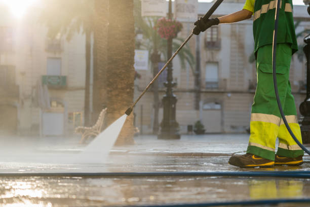 Best Playground Equipment Cleaning  in Woodlake, CA